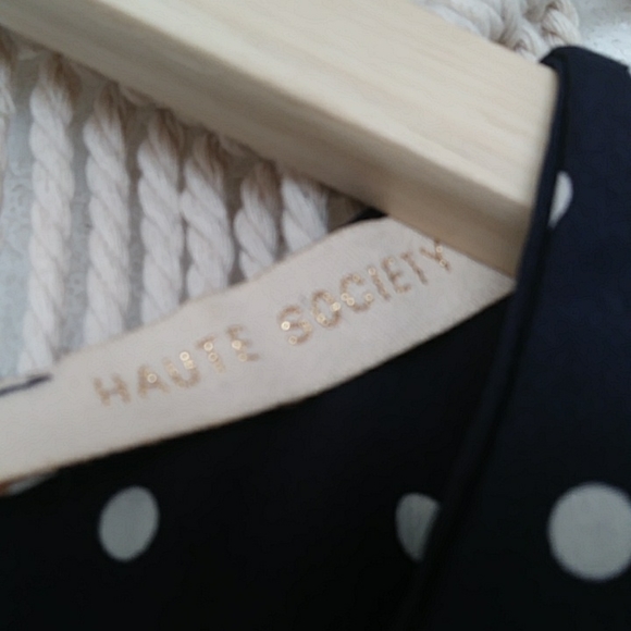 Top - Picture 2 of 7